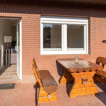 Haus Diana - Gruenfink * Waren (Mueritz)